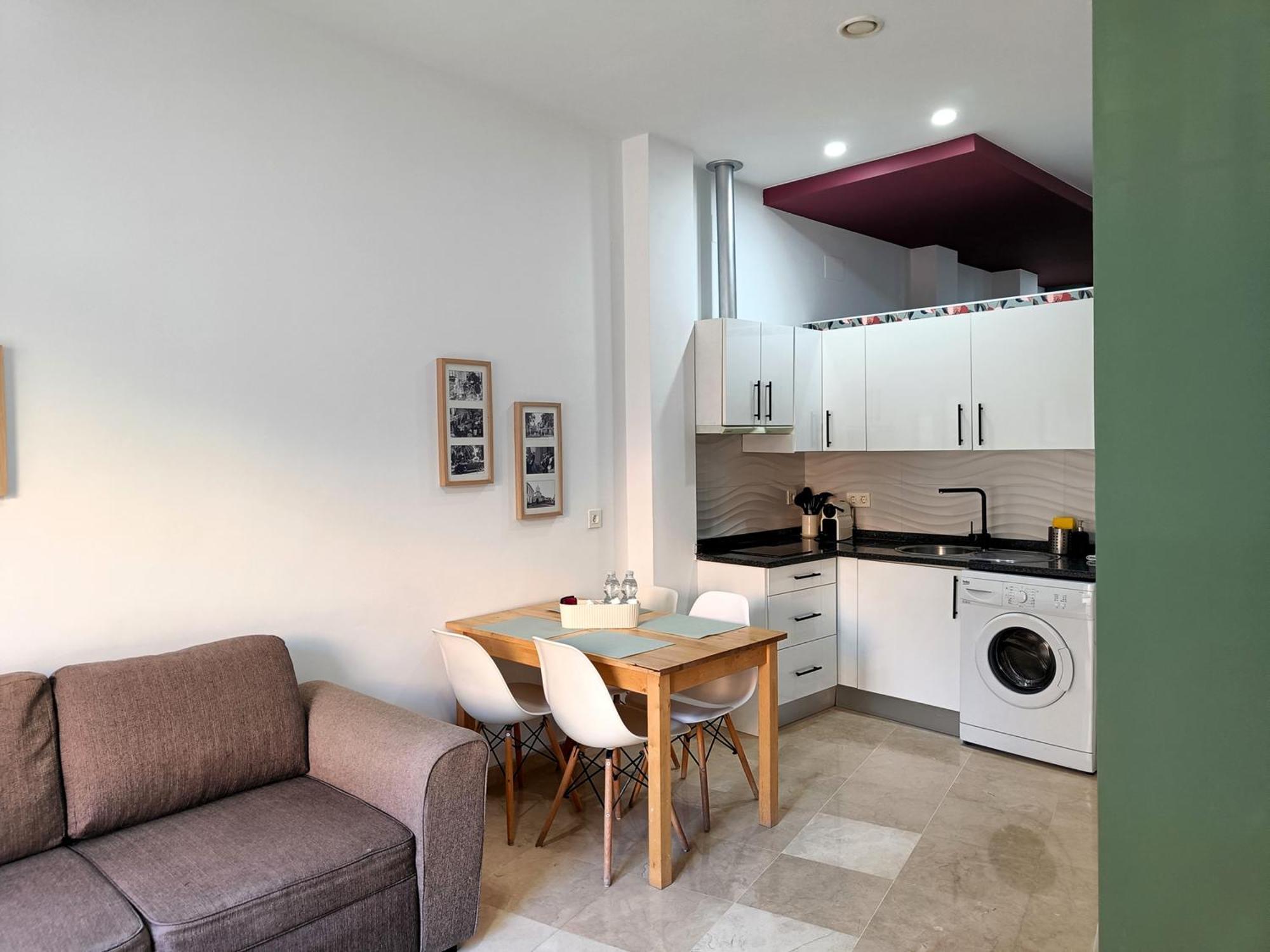 Apartamentos Puntoapart Malaga Exterior photo